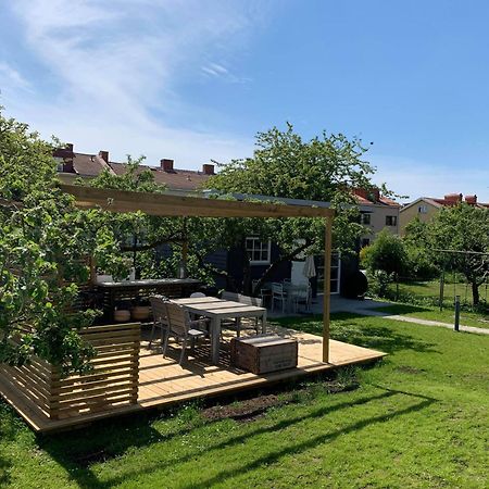 Toppmodernt Litet Hus Naera Kalmar Slott Och Havet ภายนอก รูปภาพ