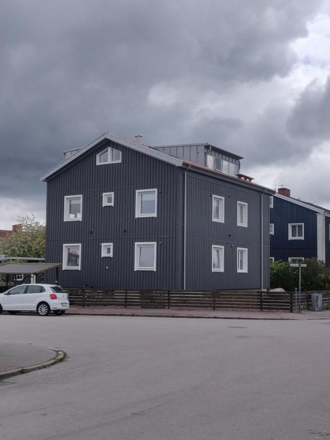 Toppmodernt Litet Hus Naera Kalmar Slott Och Havet ภายนอก รูปภาพ